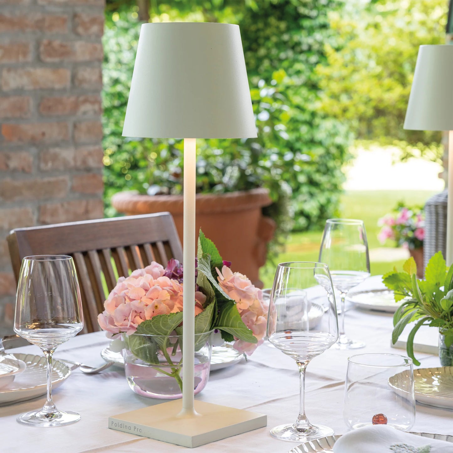 POLDINA DESK FILO Lampada da Tavolo