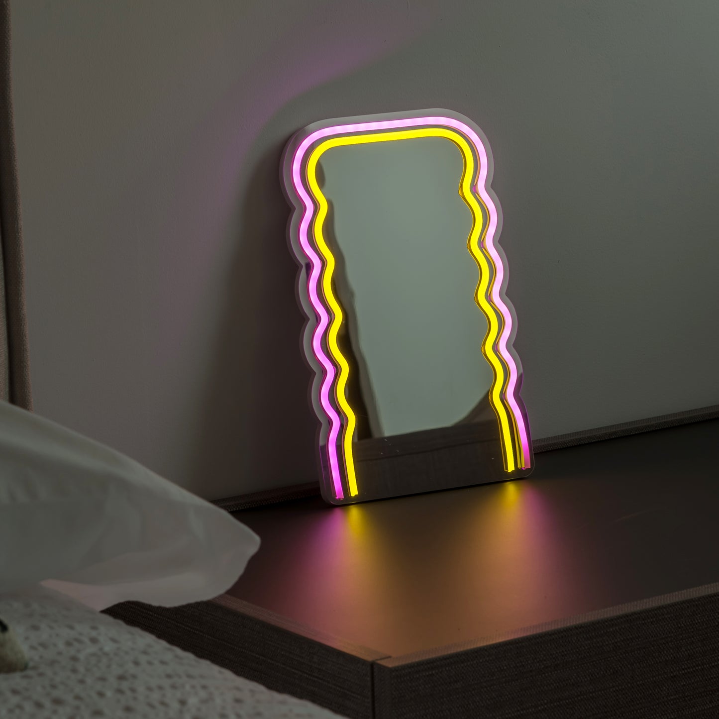 Specchio neon decorativo rettangolare