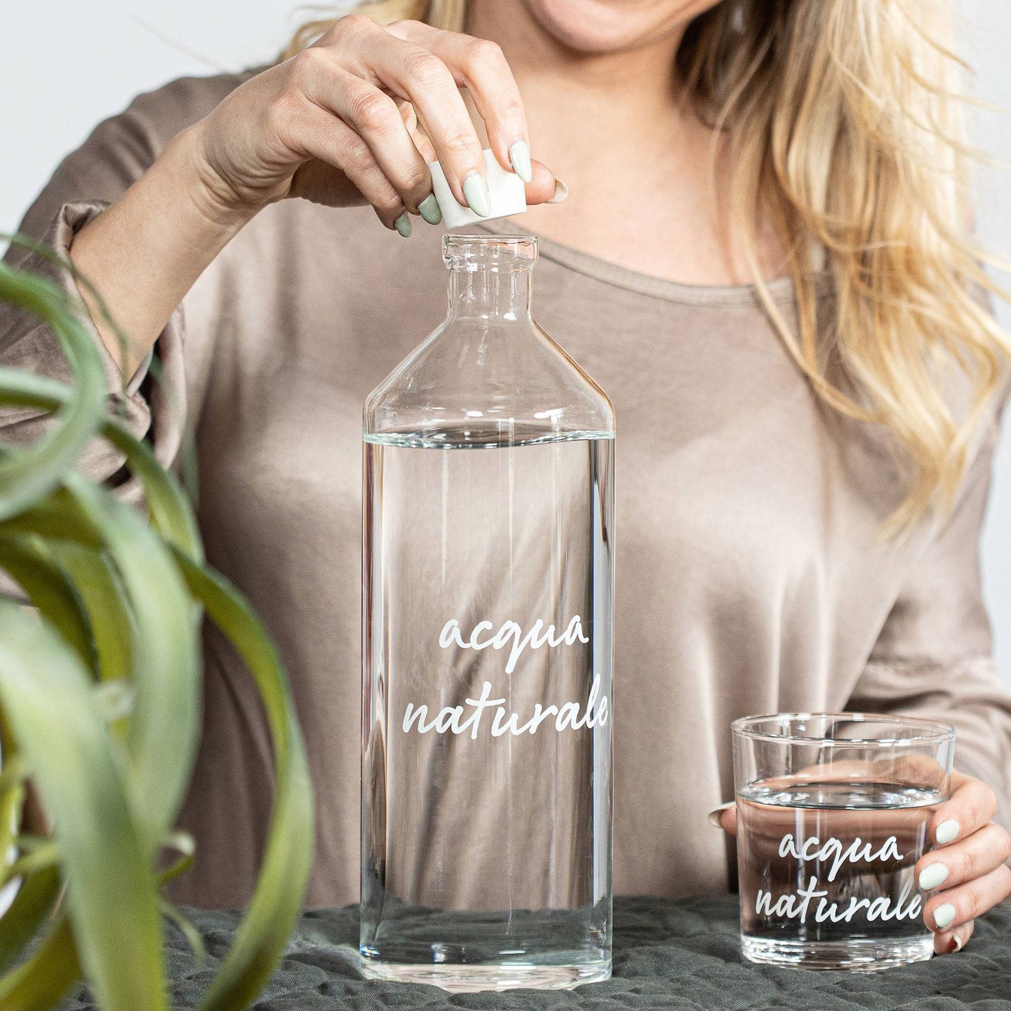 Bottiglia "Acqua Naturale"