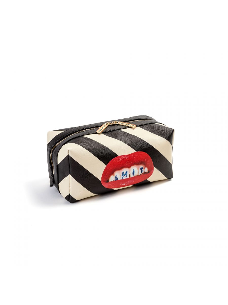 Toiletpaper Wash Bag Shit