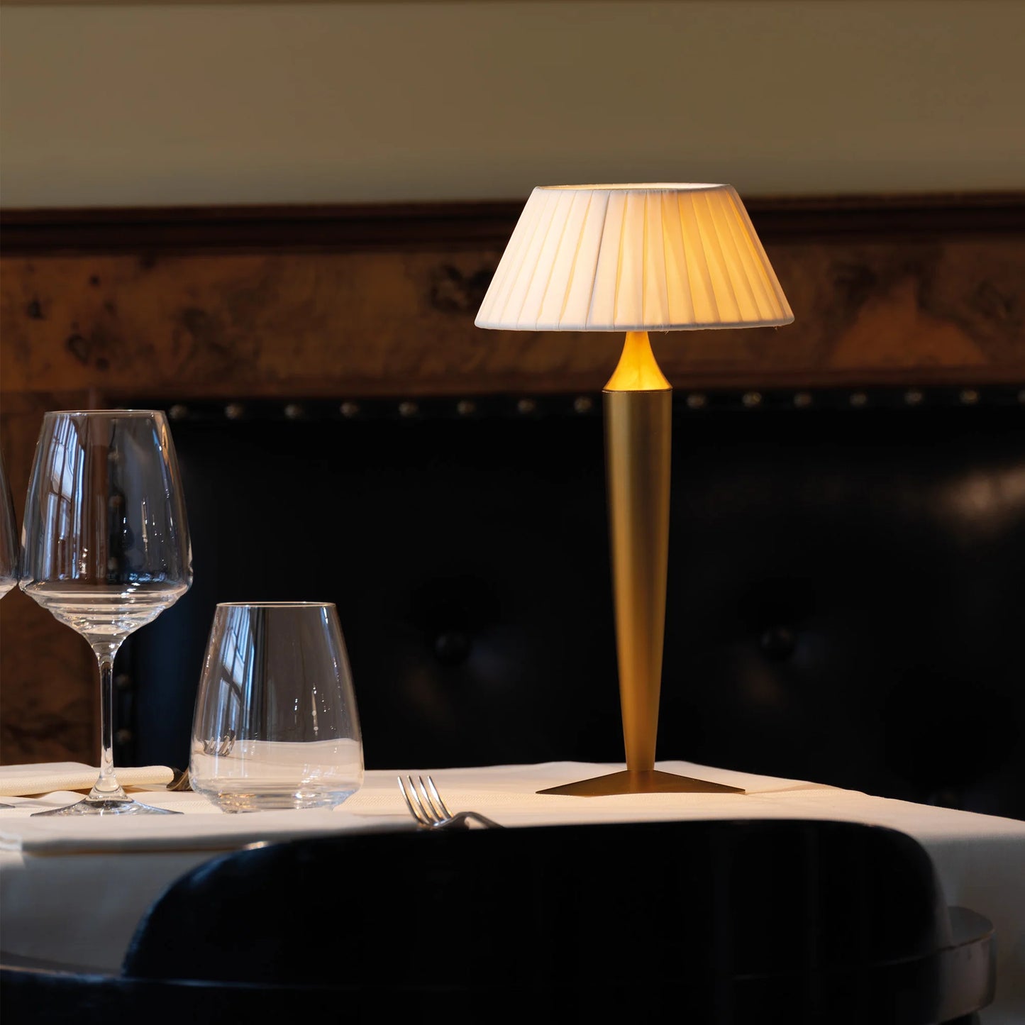 FLAMINIA Lampada da Tavolo - Vari Colori