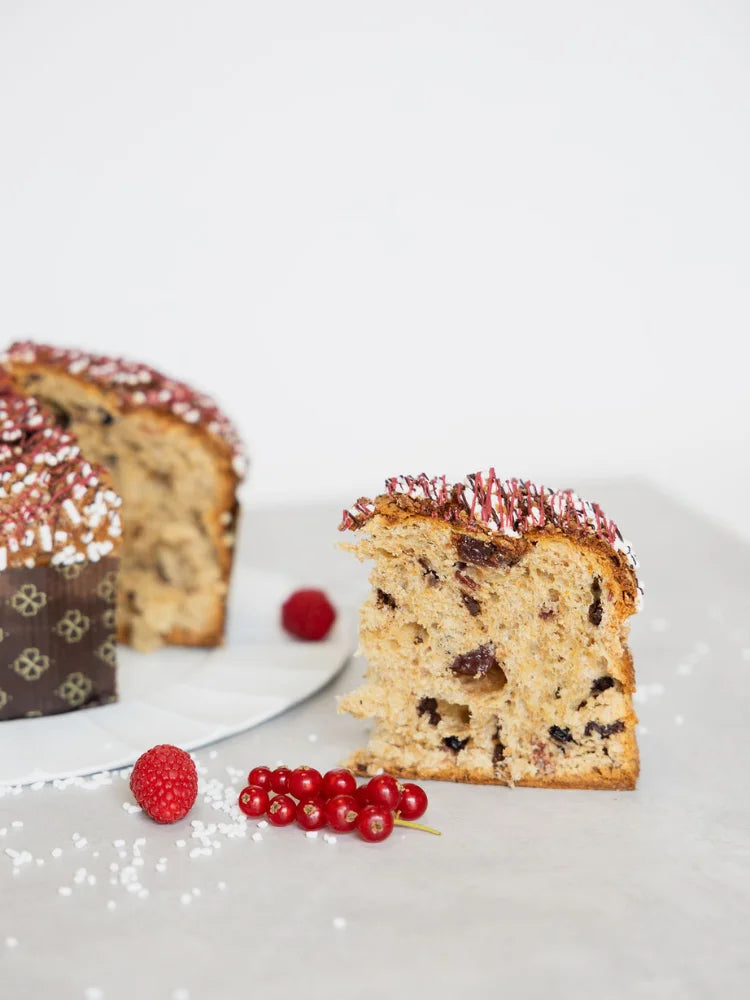 Cannavacciuolo - Panettone Integrale al Cioccolato e Frutti Rossi 750g