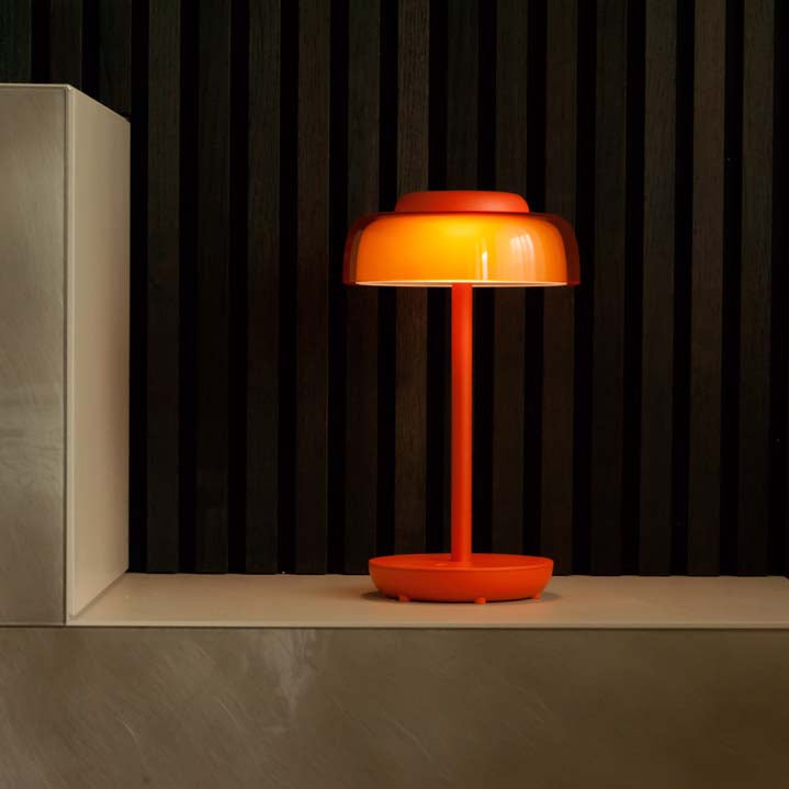Lampada da comodino ricaricabile